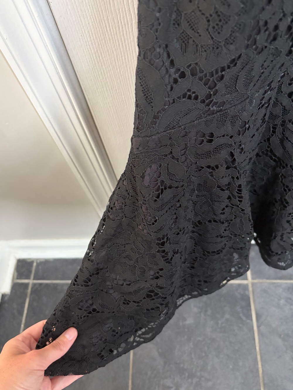 Lulus Found Your Love Black Lace Sleeveless Trumpet Midi Dress S - Picture 4 of 8
